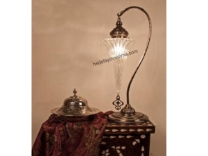Osmanlı Üçgen Camlı Kuğu Masa Lambası 
