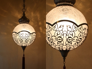 30cm Laser Cut Ottoman Style Pendant