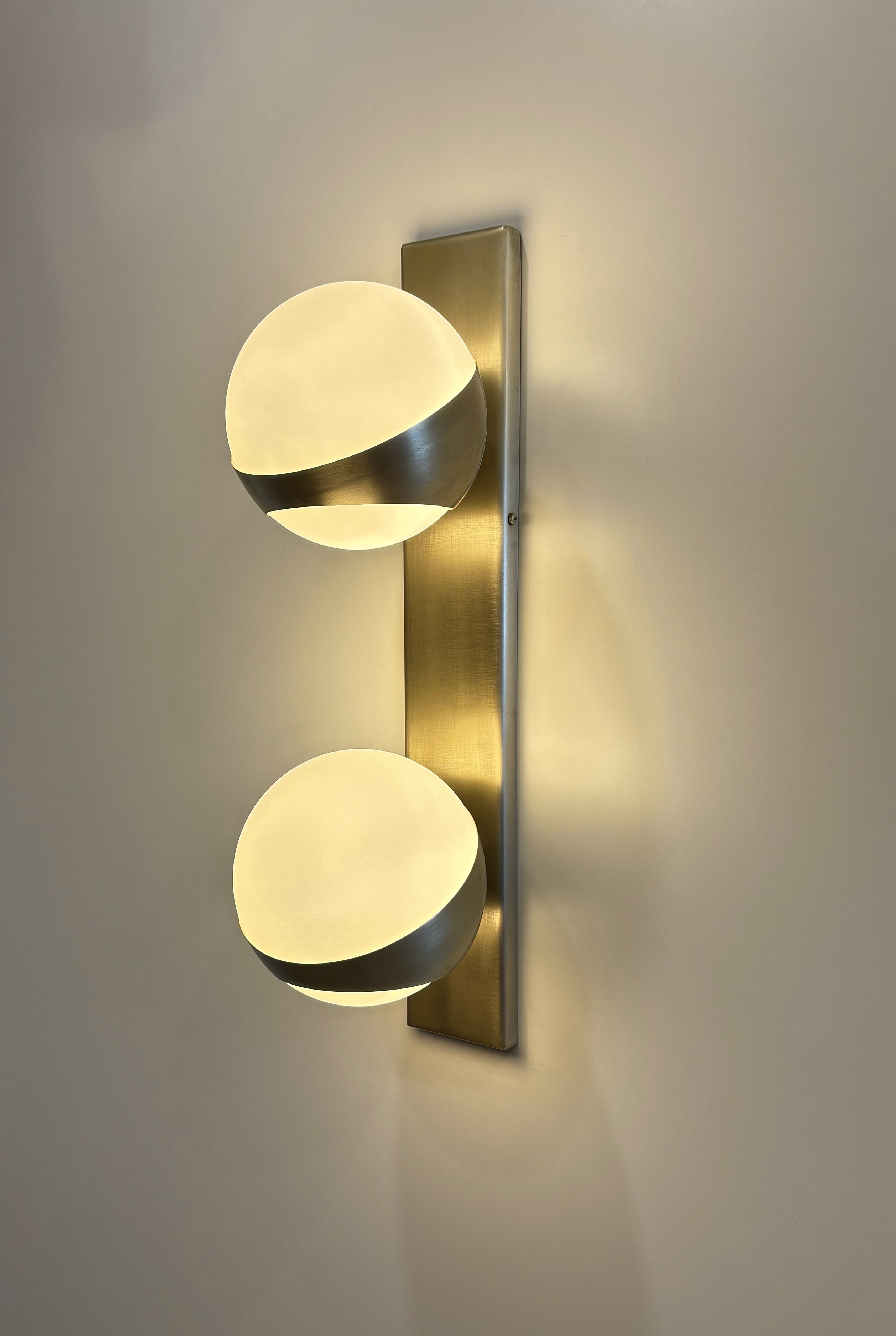 AALEN Wall Sconce