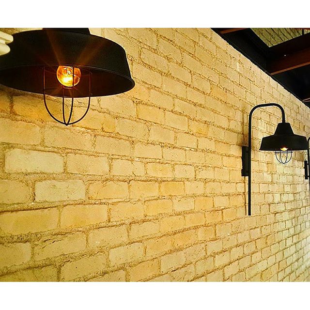 Atelier Wall Scone