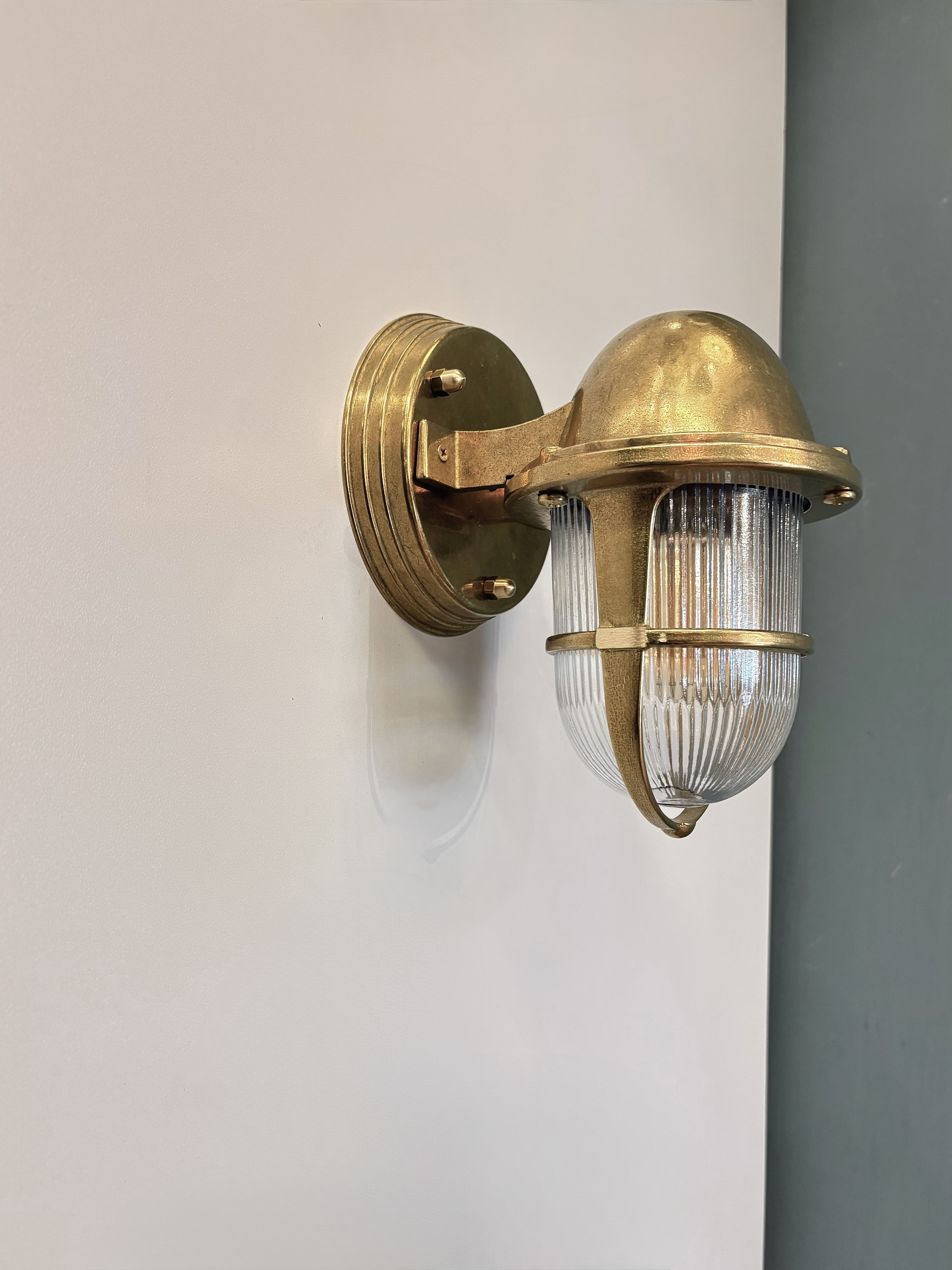 Delsol Grande Can Handmade Brass Material Nautical Wall Sconce