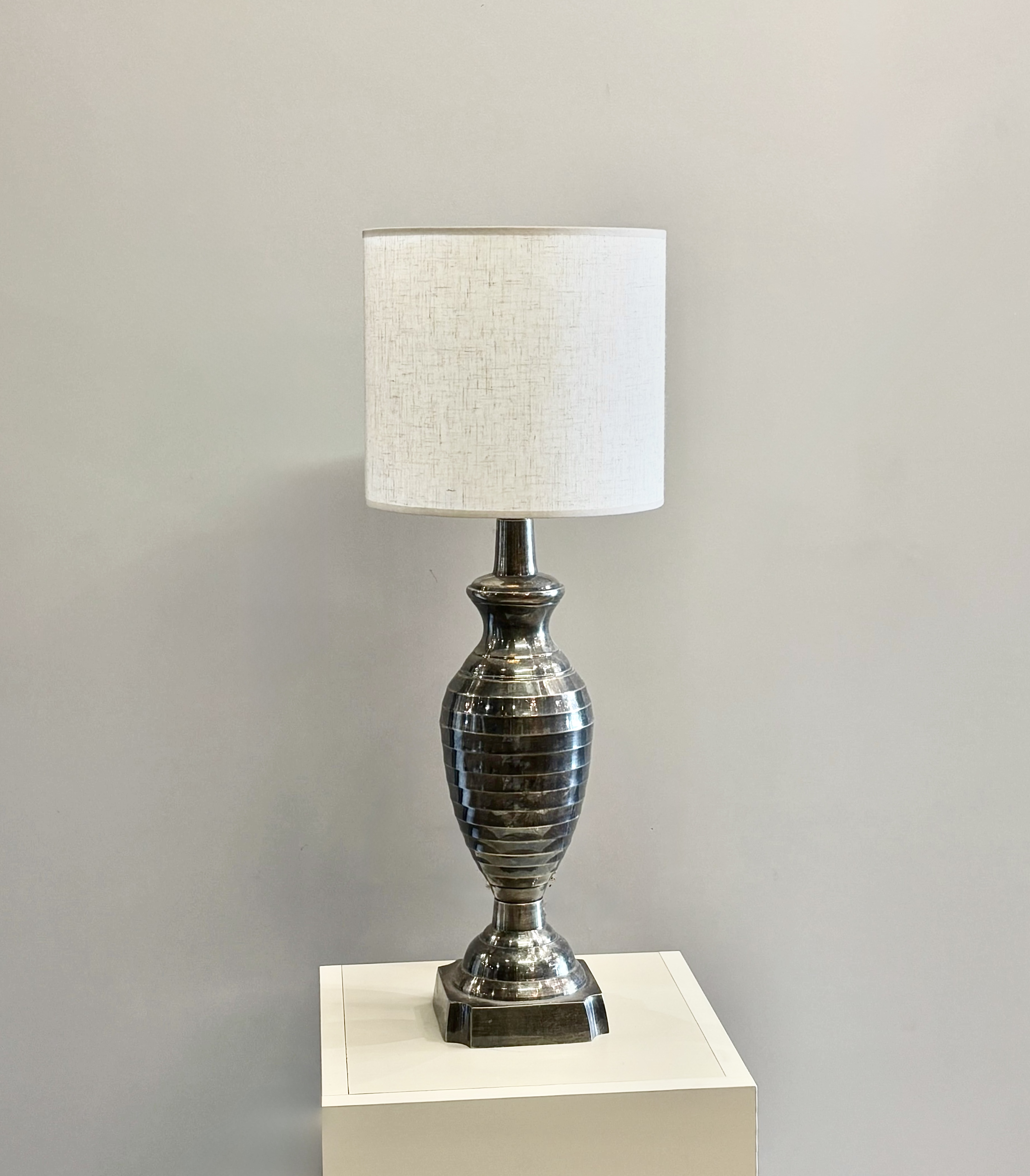 Giron Handmade Brass Casting Table Lamp
