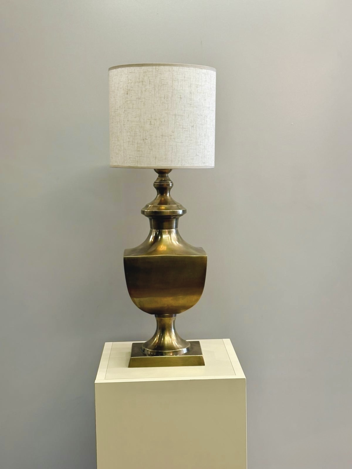Ribera Classic Brass Table Lamp