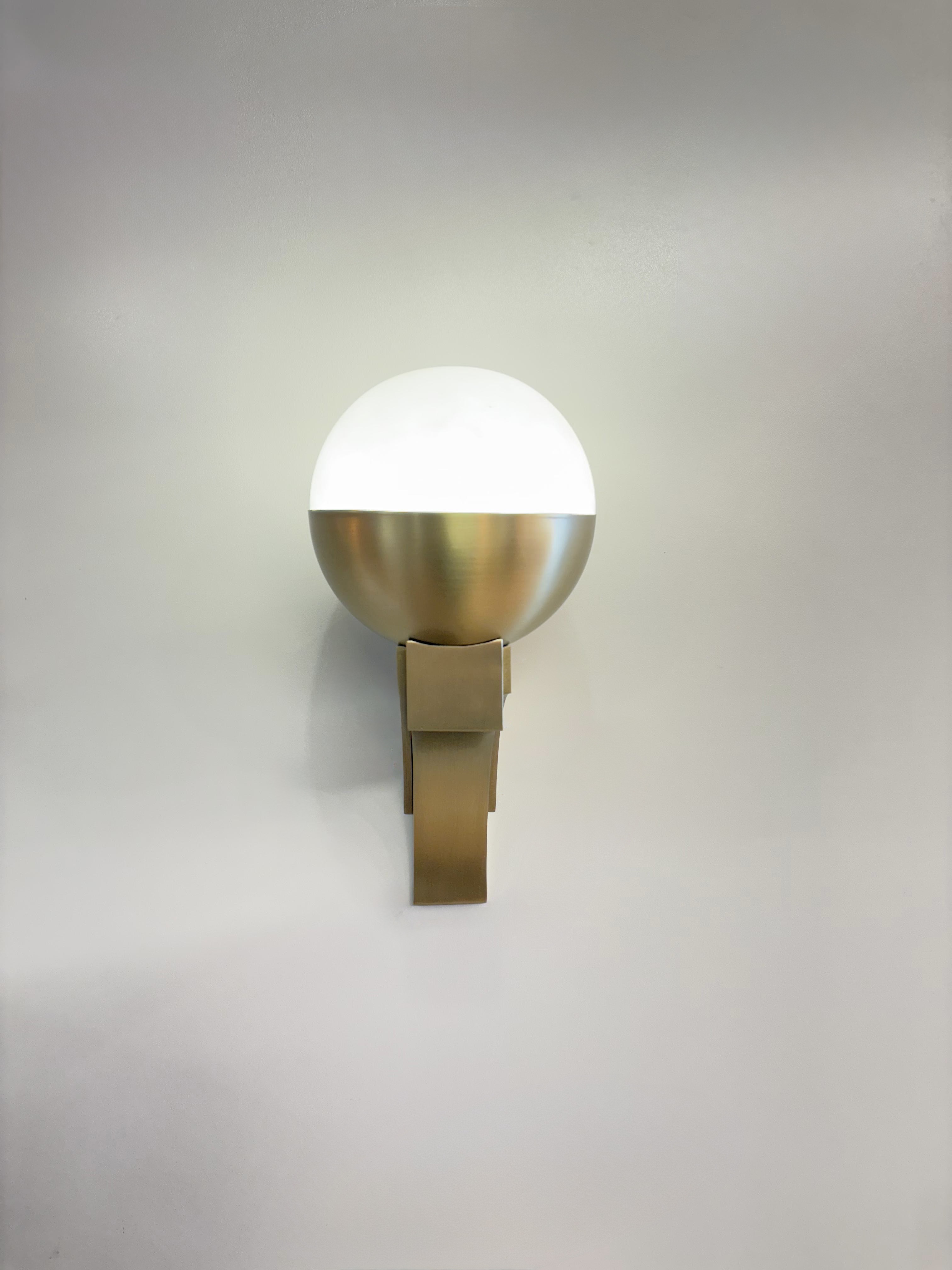 Rosko II Art Deco Wall Sconce