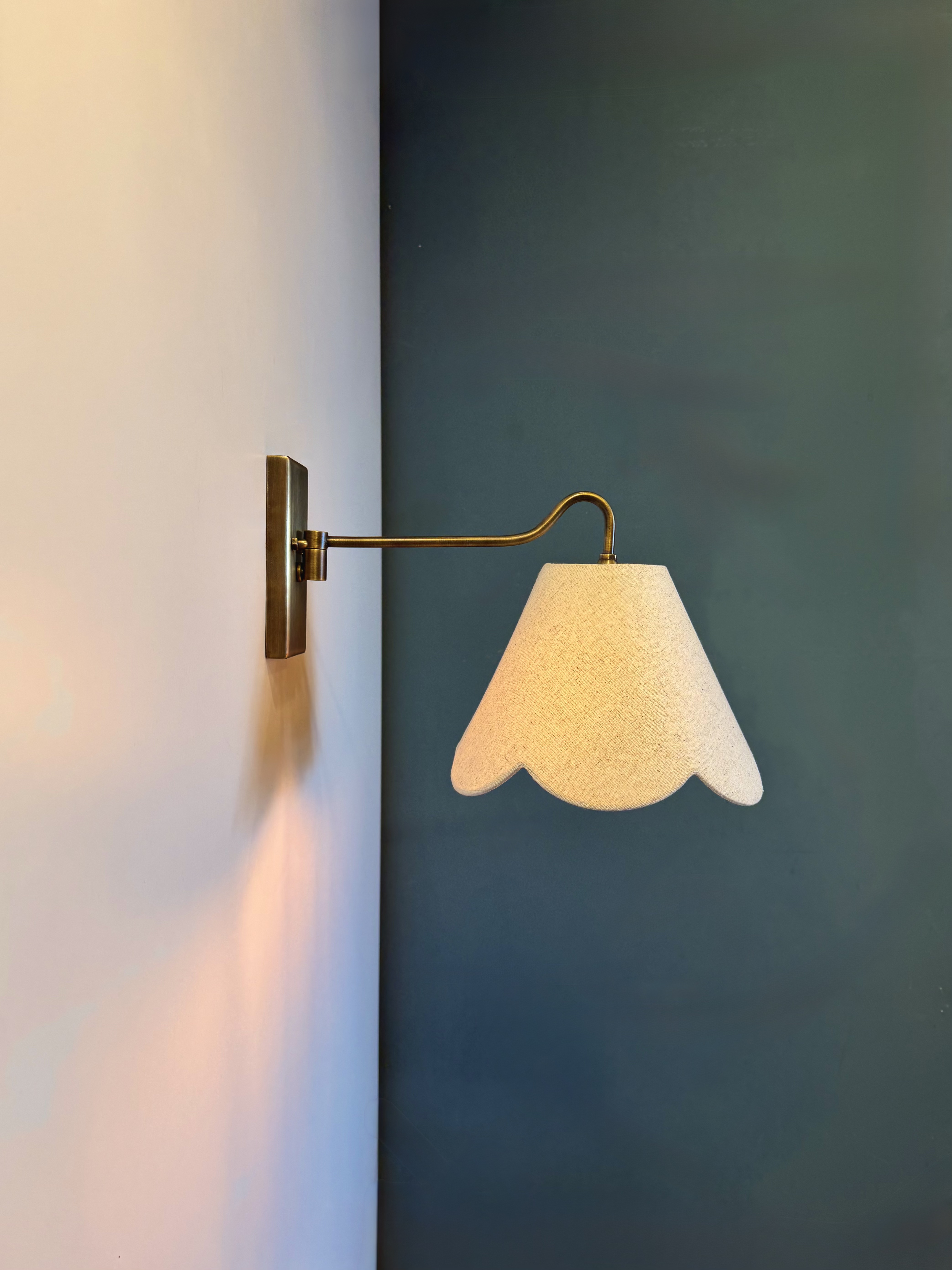 RUDA Articulating  Wall Sconce 