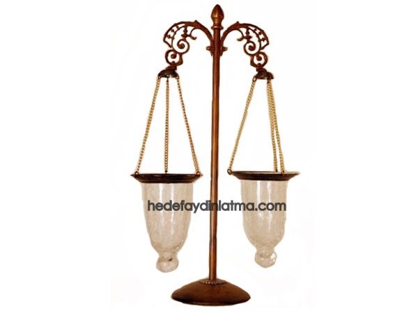 Scale Brown Table Lamp