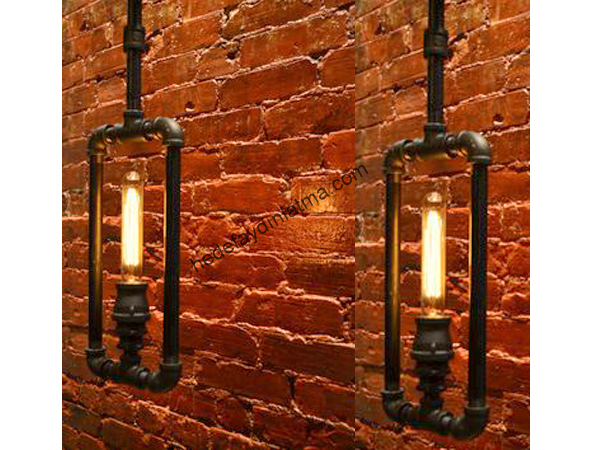 Siyah Boru Sconce